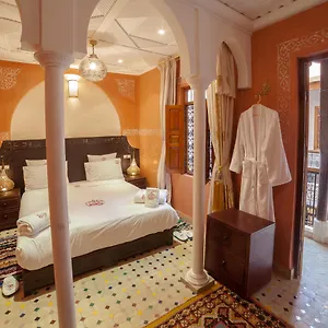 https://dar-ikalimo.marrakeshhotelsmorocco.com